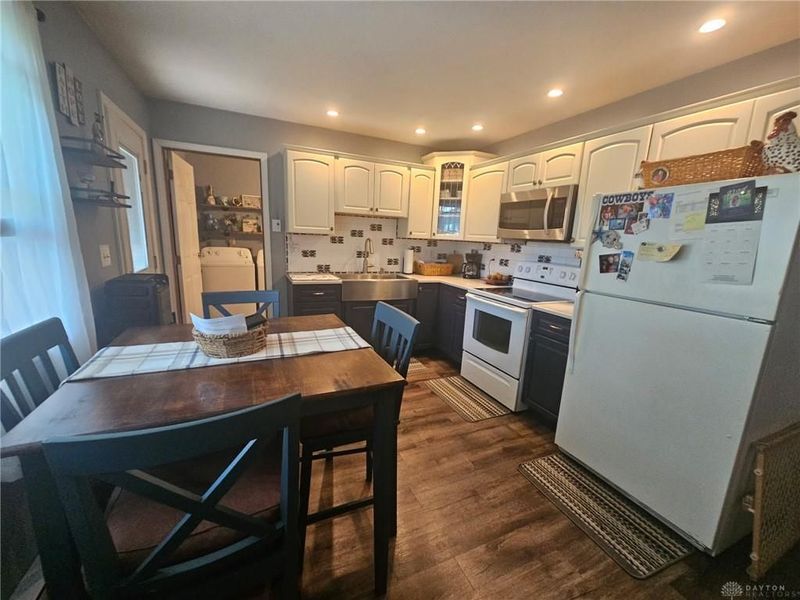 706 Cedar Circle, Eaton, OH 45320 Photo 6