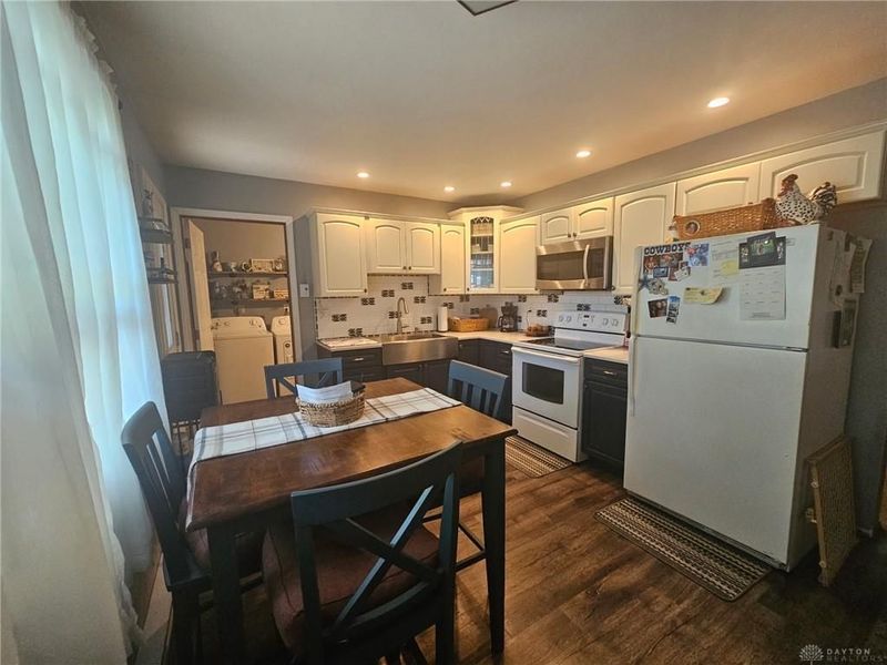 706 Cedar Circle, Eaton, OH 45320 Photo 7