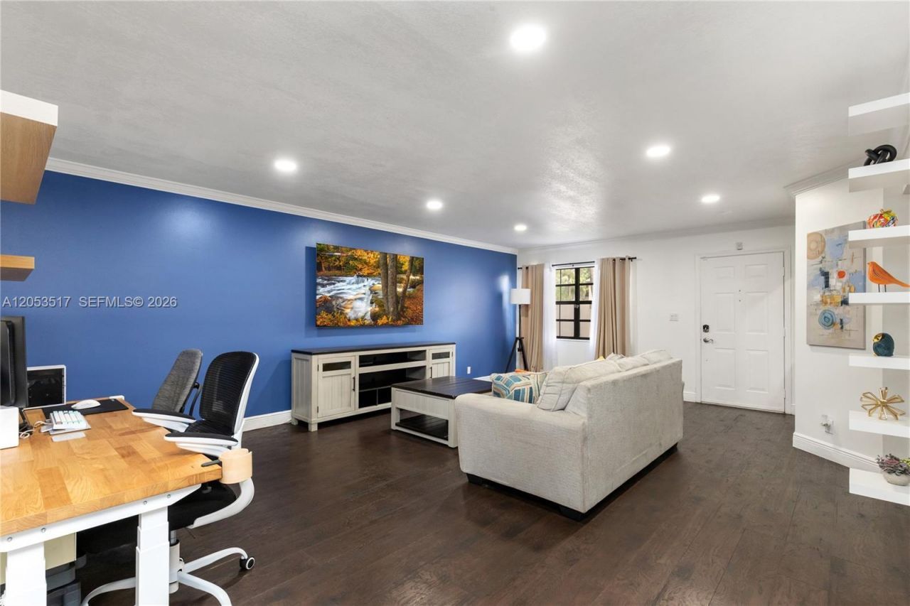 9153 Vineyard Lake Dr , Plantation, FL 33324 Photo