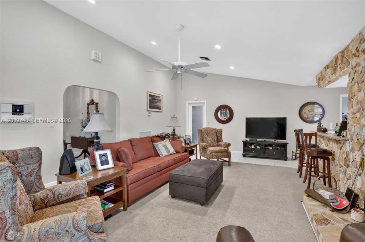 430 NW 130 Avenue , Plantation, FL 33325 Photo