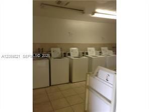 4251 NW 5th St , Unit 123, Plantation, FL 33317 Photo
