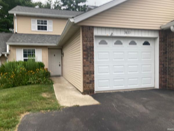 3871 S Laurel Court, Bloomington, IN 47401