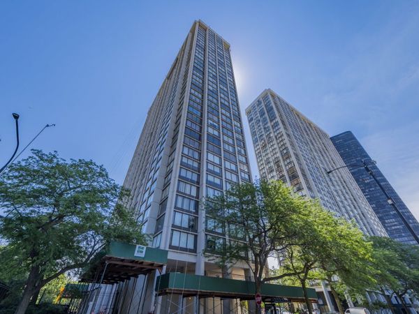 5455 N Sheridan Road, Unit 2509, Chicago, IL 60640