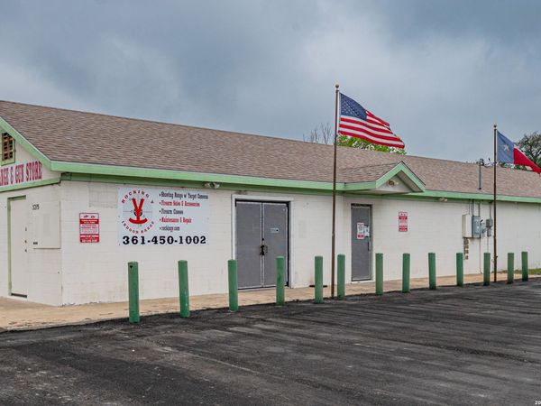 3215 HIGHWAY 35 N, Fulton, TX 78358