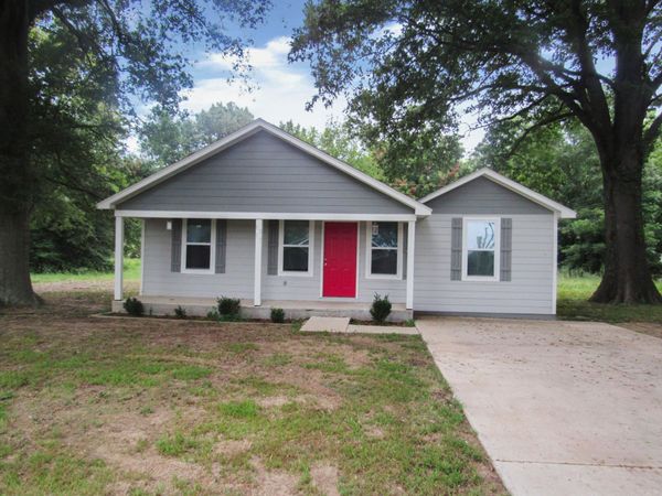 Earle, AR 72331
