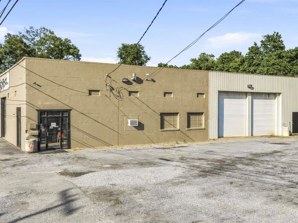 1005 Gault Avenue N, Fort Payne, AL 35967