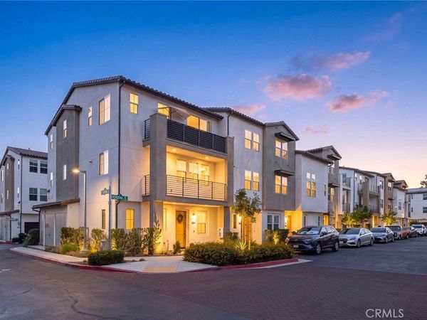 684 CARA CARA, Covina, CA 91723