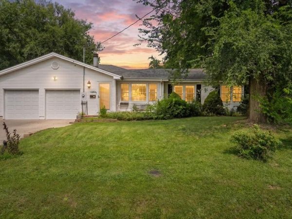 438 S Belcrest Avenue , Springfield, MO 65802