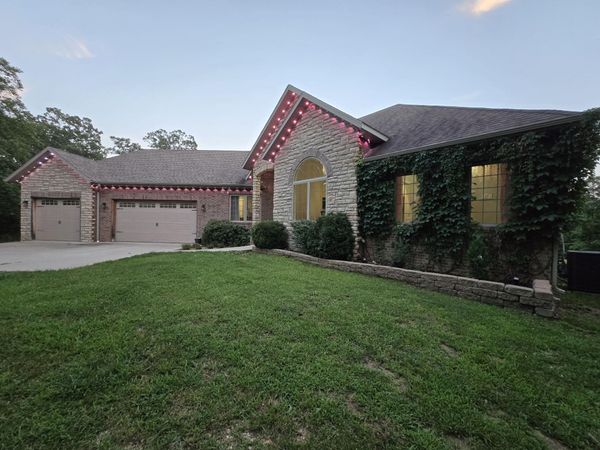 832 Misty Lane , Pleasant Hope, MO 65725