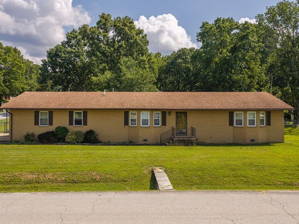 2102 Lambe Avenue , West Plains, MO 65775