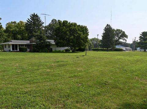 Main Photo