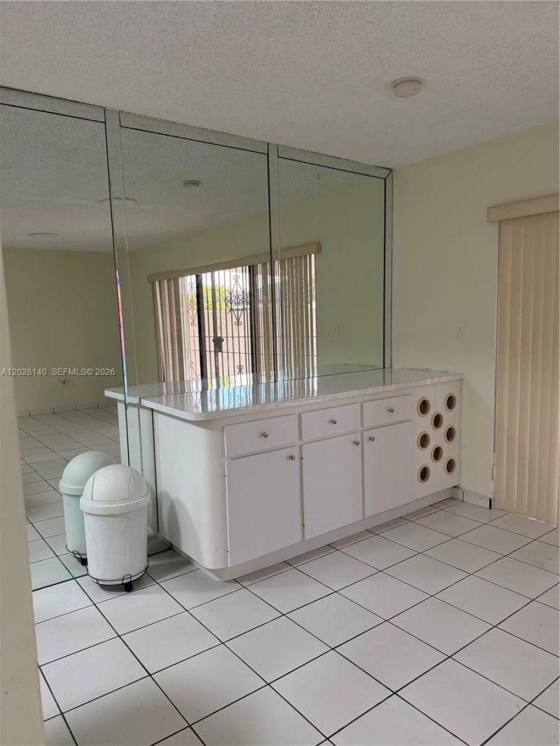Please Call For Address, Miami, FL 33174 Photo