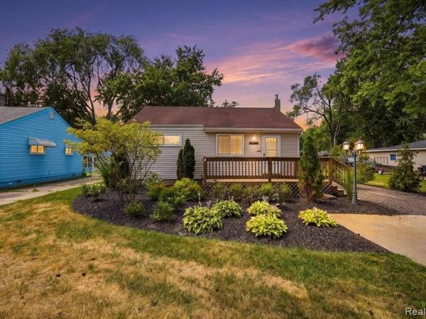5307 Drayton Road , Independence Twp, MI 48346