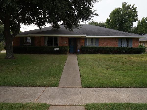 601 Rock Hollow Drive, Shreveport, LA 71115
