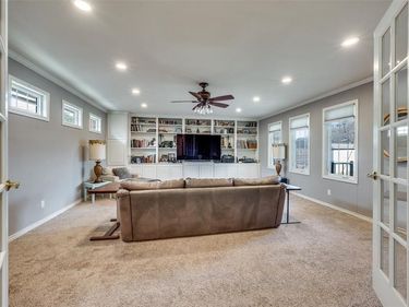 9835 Estate Lane, Dallas, TX 75238