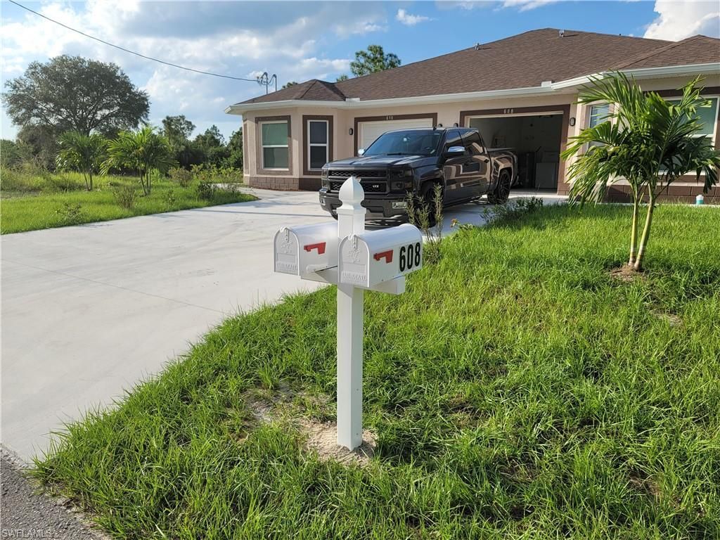 610 W 12th St, Lehigh Acres, FL 33972 Photo