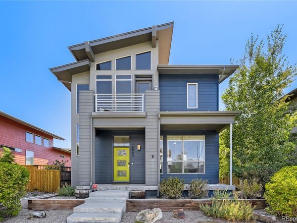 2860 Kingston Street , Denver, CO 80238