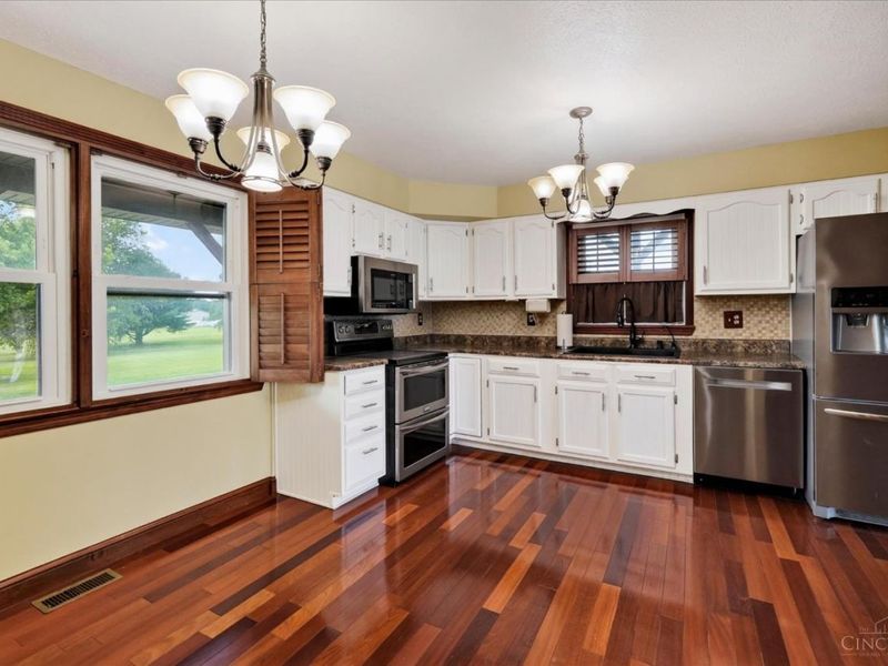 8350 St Rt 73, Liberty Township, OH 45133 Photo 11
