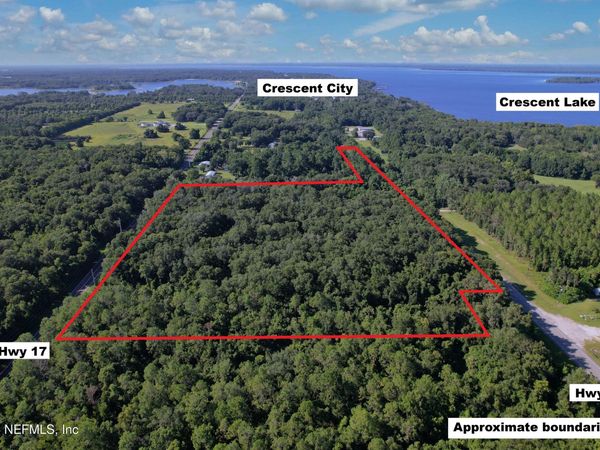 000 OLD HIGHWAY 17, Crescent City, FL 32112