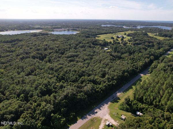 000 OLD HIGHWAY 17, Crescent City, FL 32112