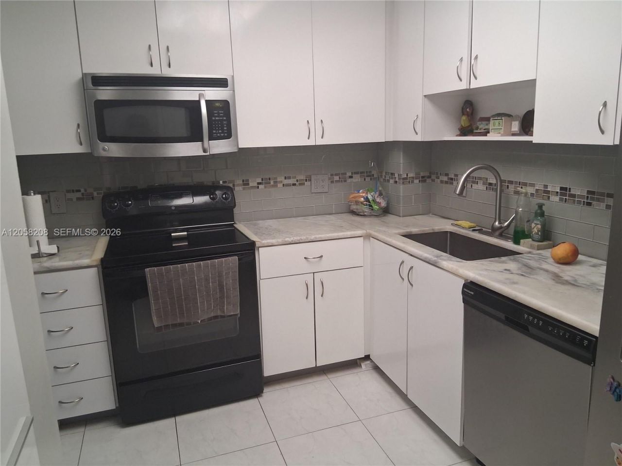 4400hillcrest Hillcrest Dr, Unit 201B, Hollywood, FL 33021 Photo