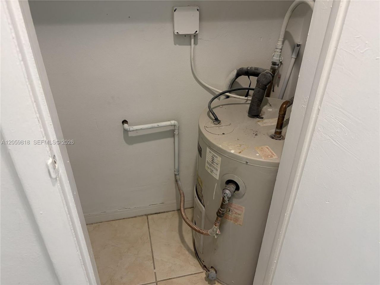 613 NW 5 Ct, Hallandale Beach, FL 33009 Photo