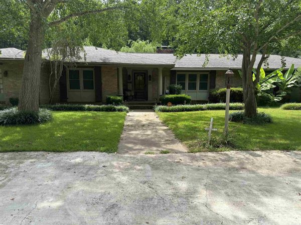 132 Stonebrook, West Helena, AR 72390