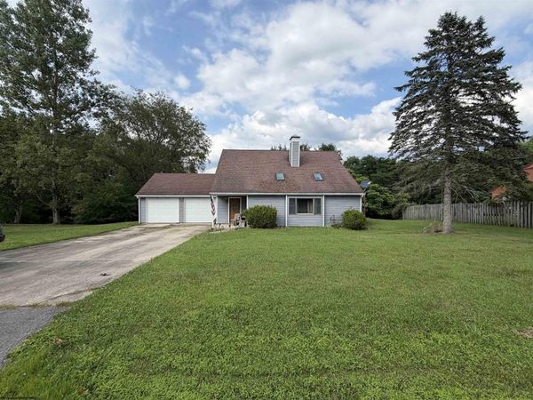 220 Red Oak Lane, Elkins, WV 26241