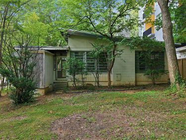 2205 Garden Place, Raleigh, NC 27607