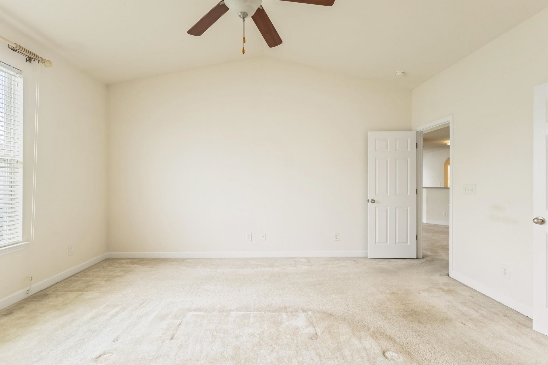 545 Miromar Way  Photo 22