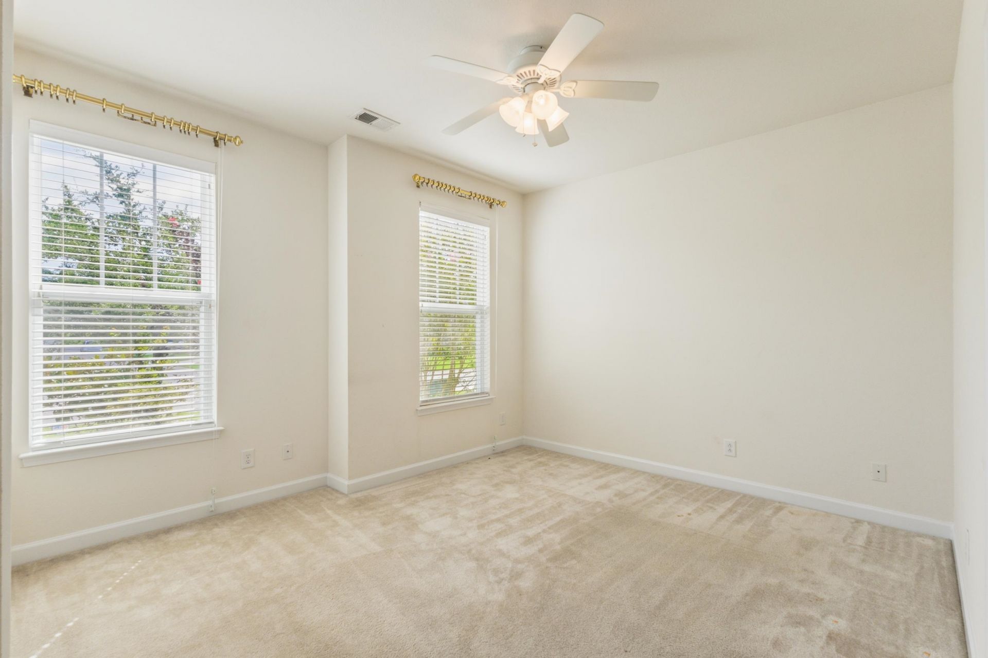 545 Miromar Way  Photo 26