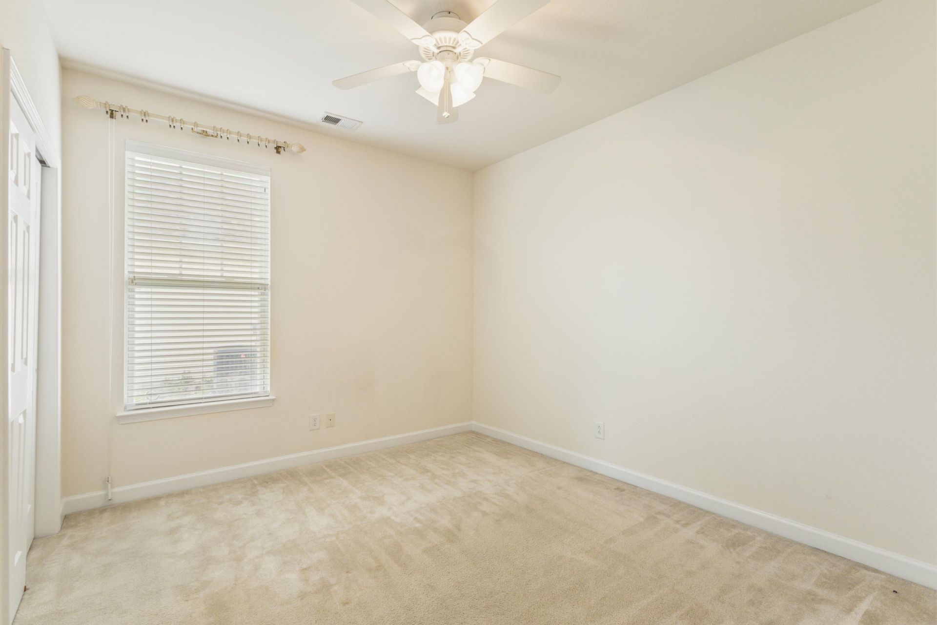 545 Miromar Way  Photo 27