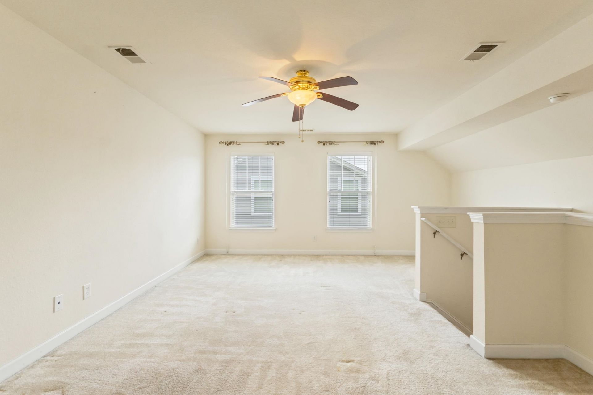 545 Miromar Way  Photo 32