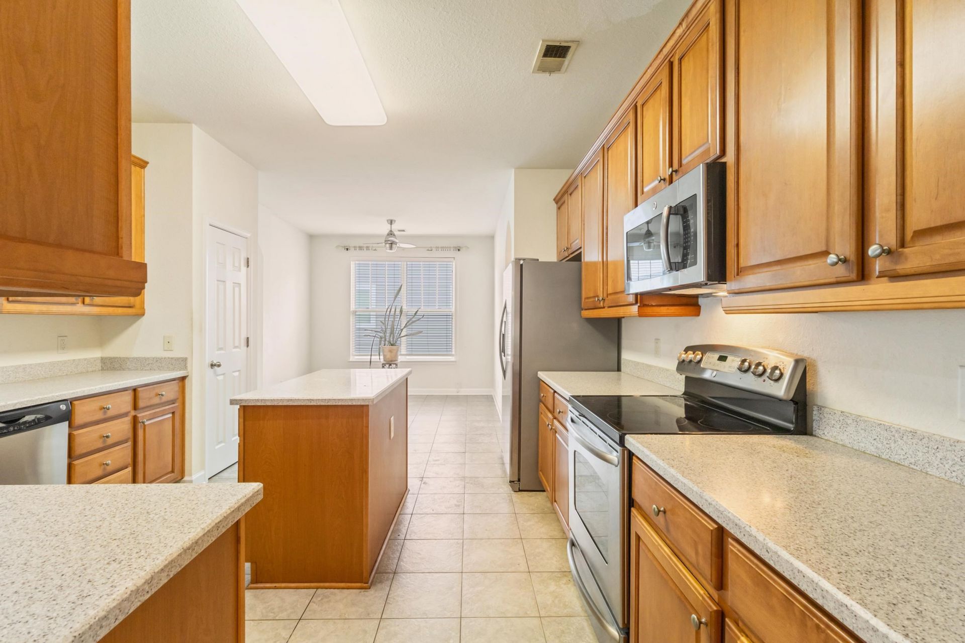 545 Miromar Way  Photo 9