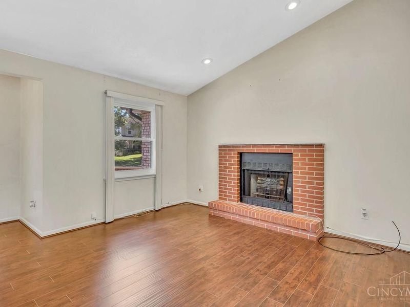 1210 Dixie Court, Cincinnati, OH 45215 Photo 11