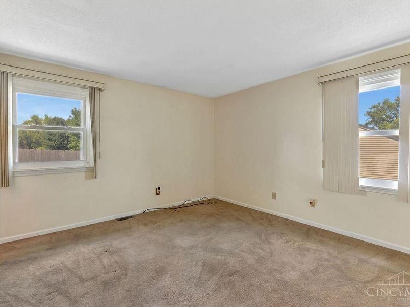 1210 Dixie Court, Cincinnati, OH 45215 Photo 23
