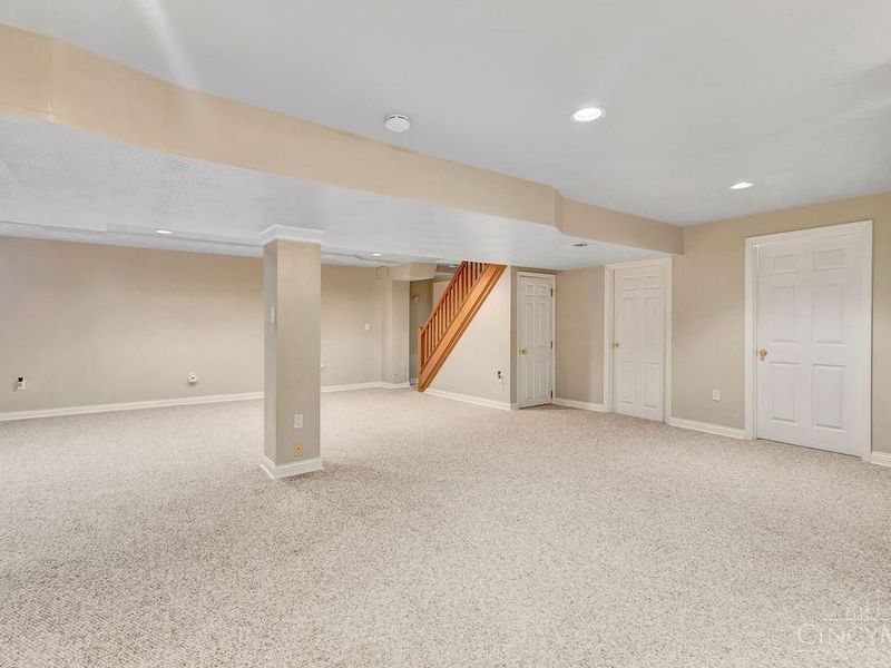 1210 Dixie Court, Cincinnati, OH 45215 Photo 33