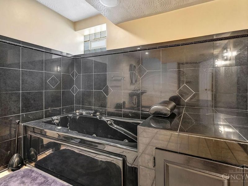 1210 Dixie Court, Cincinnati, OH 45215 Photo 40