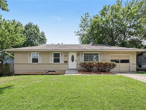 6307 E 154 Terrace, Grandview, MO 64030