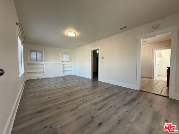 1116 Irving Avenue, Glendale, CA 91201