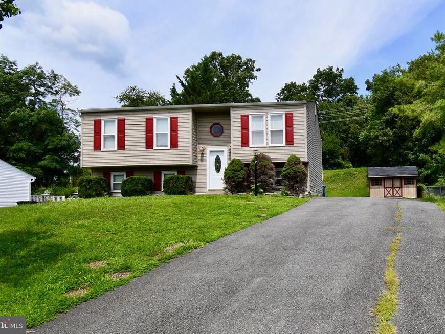 25253 Conrad Court , Damascus, MD 20872 Main Photo