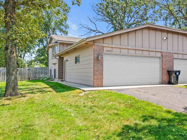 10563 Martin Street NW, Coon Rapids, MN 55433