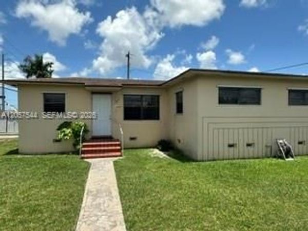 1635 NW 1st Ave , Florida City, FL 33034