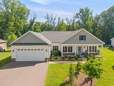 1240 Gladden Circle, Forest, VA 24551