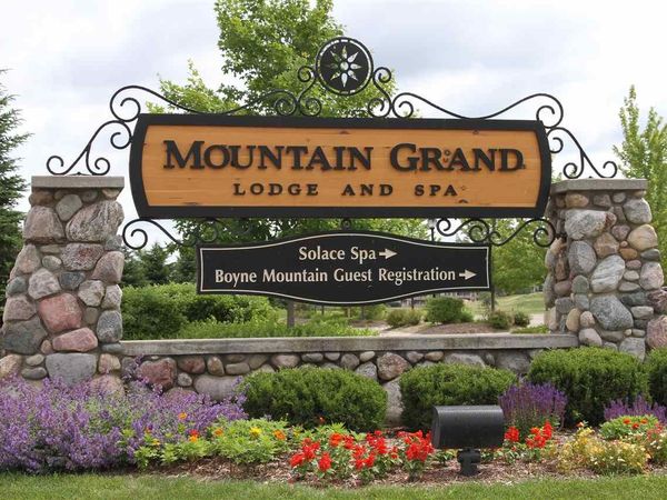 02780-123 Boyne Mountain Road, Unit 123, Boyne Falls, MI 49713