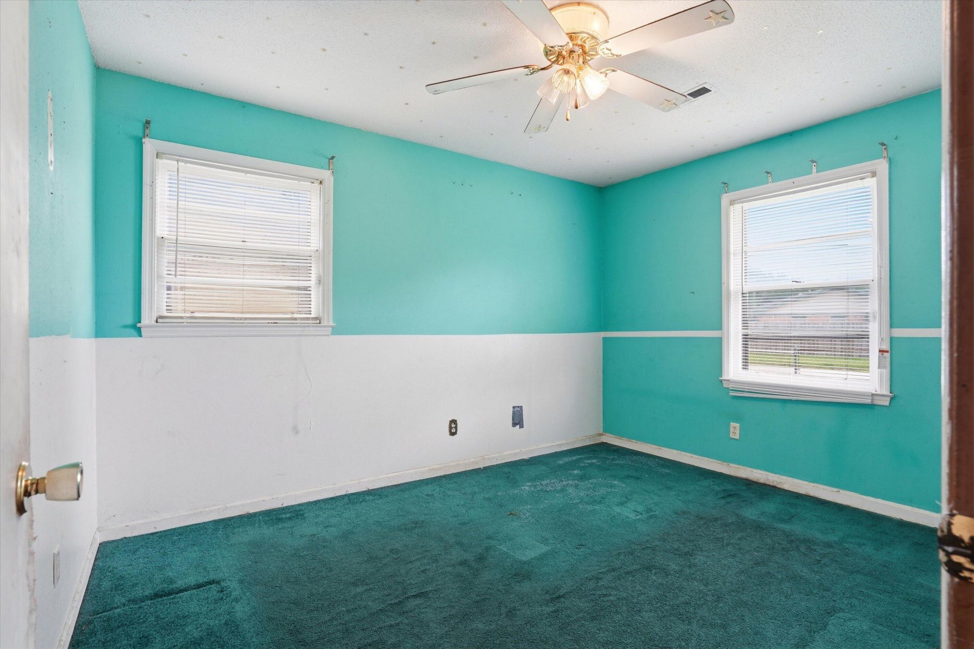 155 Summit Avenue Photo 14