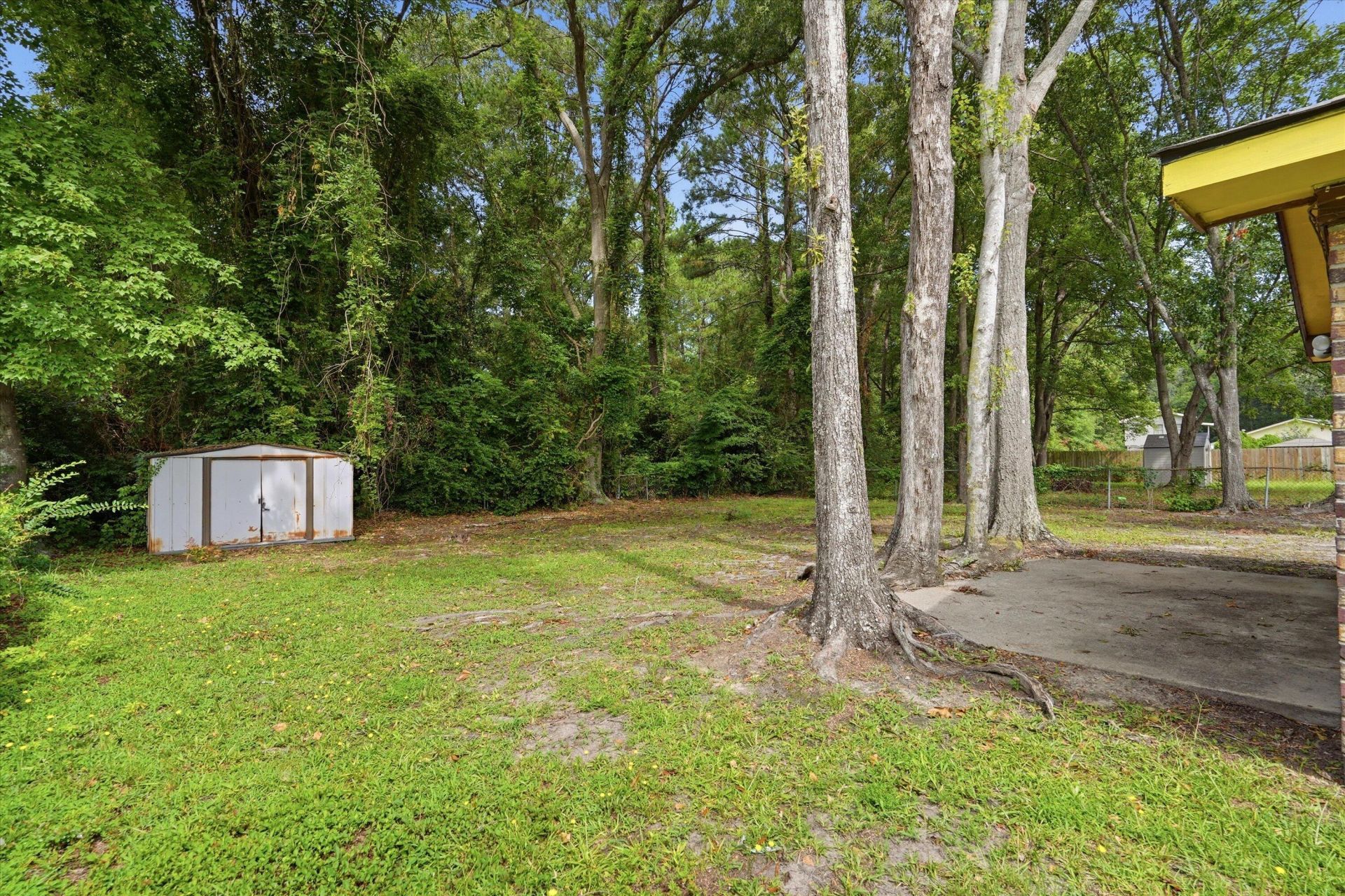 155 Summit Avenue Photo 24