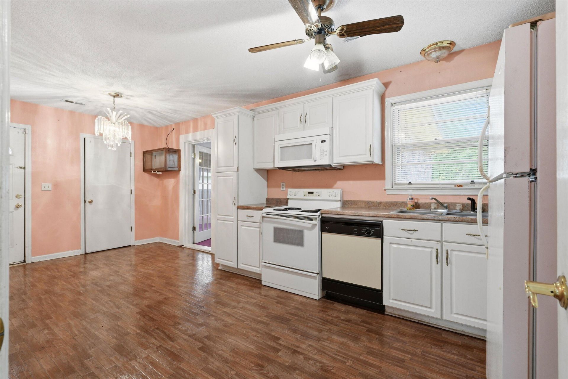 155 Summit Avenue Photo 7