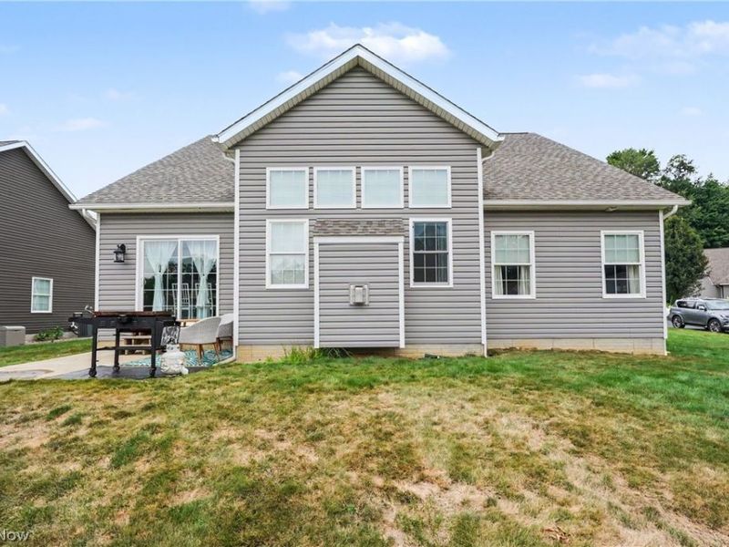 341 Alexis Lane, Canal Fulton, OH 44614 Photo 8