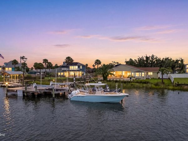 5392 HECKSCHER Drive, Jacksonville, FL 32226